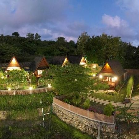 Cersen Resort Lombok Kuta  Экстерьер фото